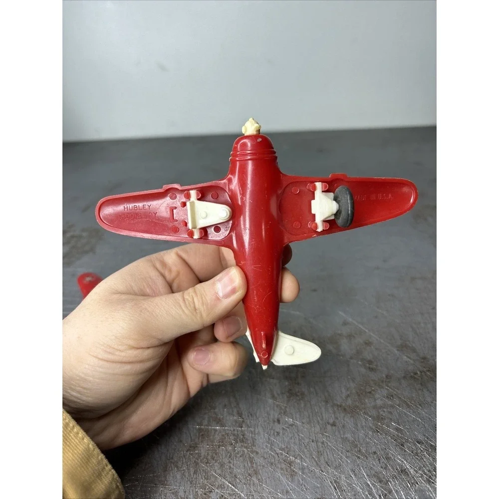 Hubley planes are